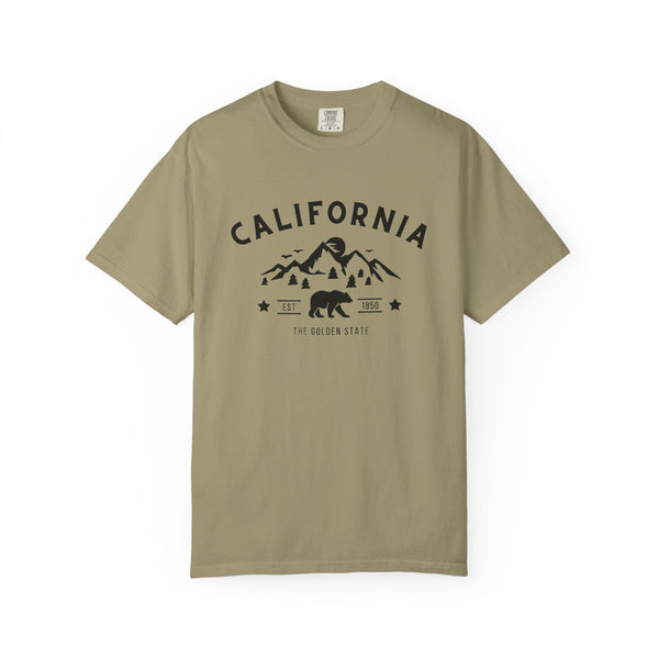California Bear Graphic T-Shirt - Unisex, Perfect for Nature Lovers